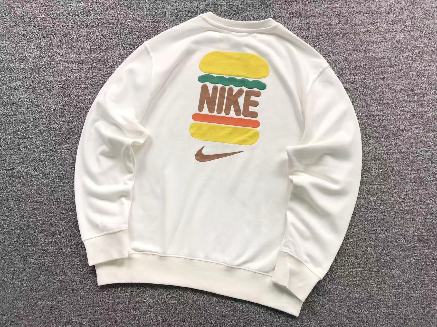 Blusa Nike Burger Graphic Crewneck
